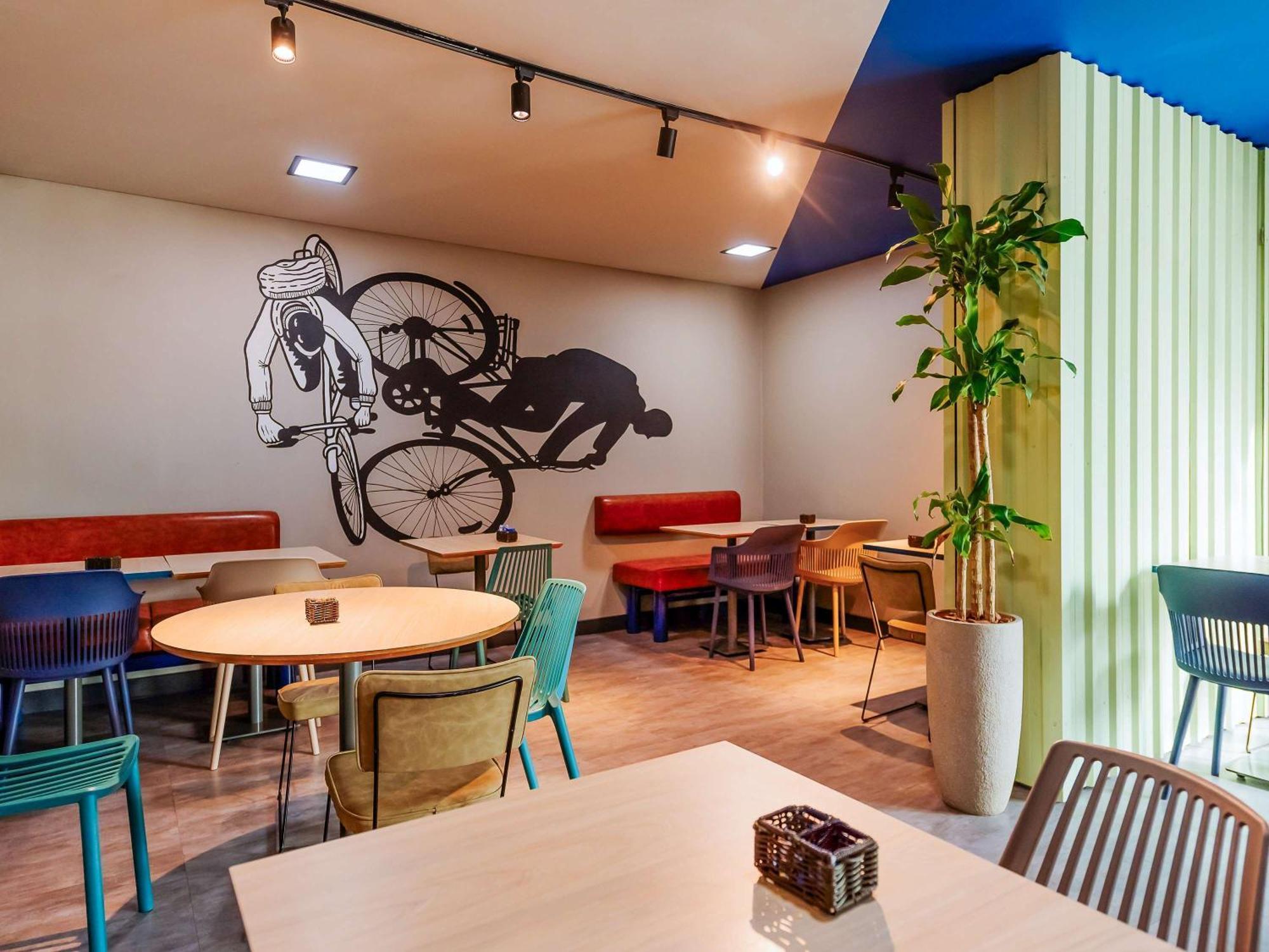 Hotel Ibis Budget 2*