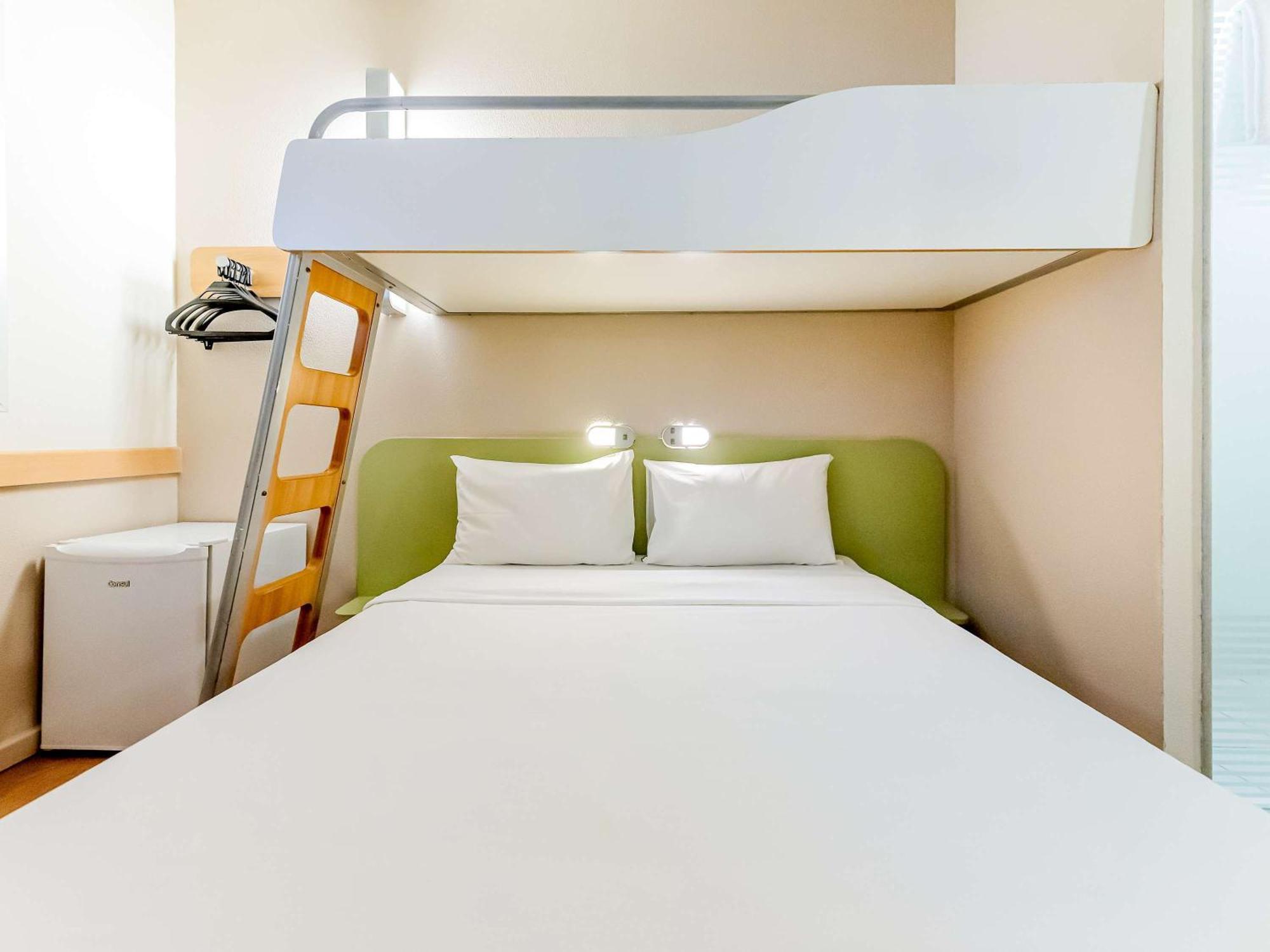 Ibis Budget Hotel 2*