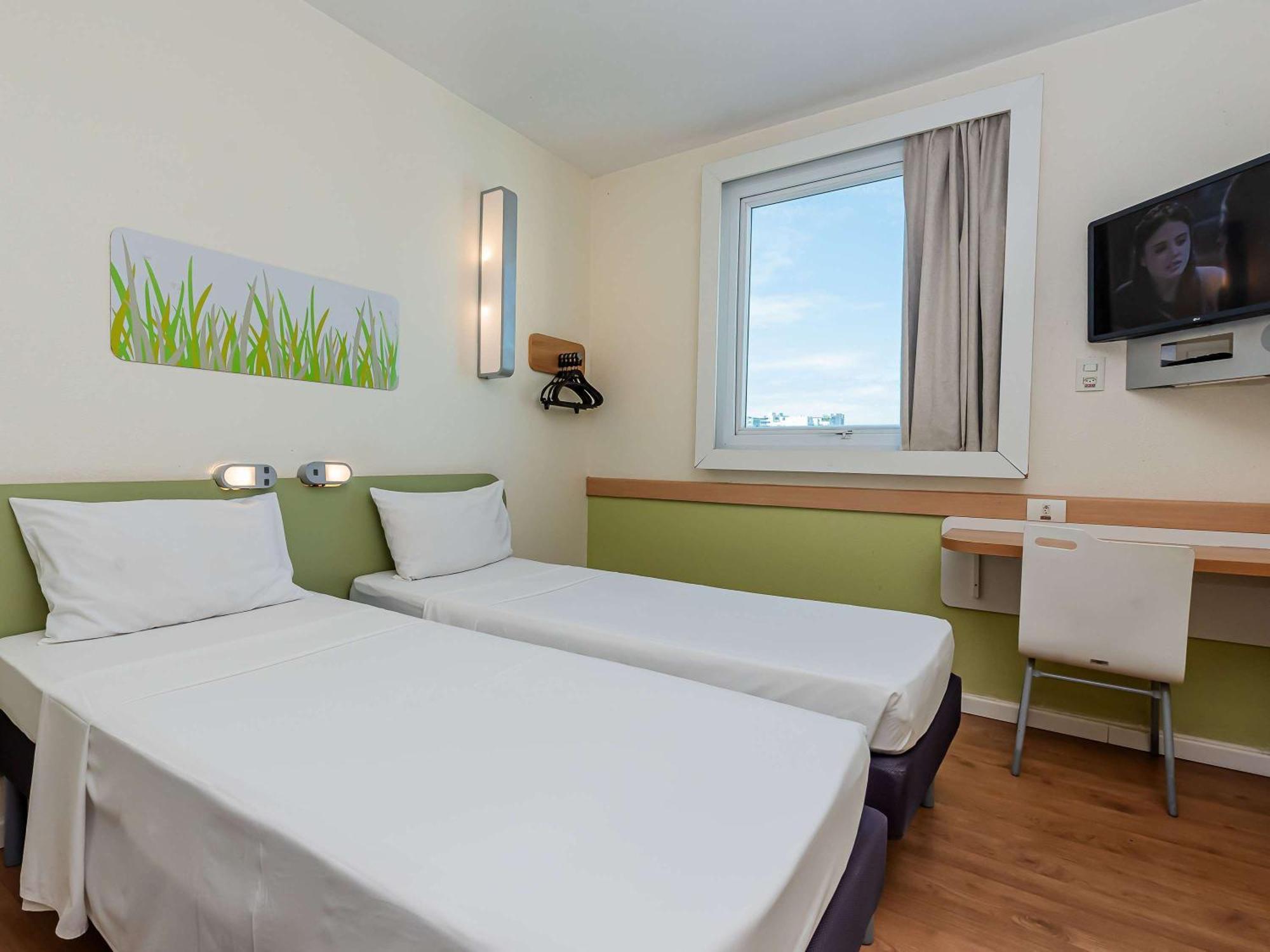 Ibis Budget Hotel 2*