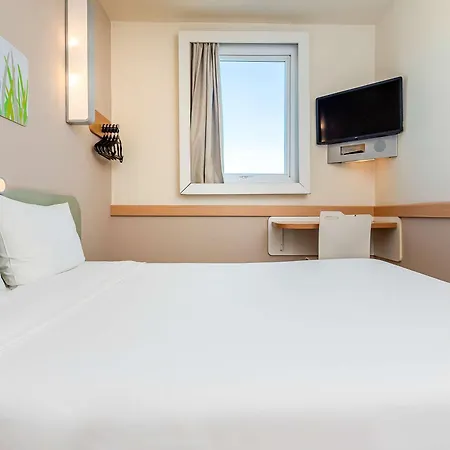 Ibis Budget Vitoria Exterior photo