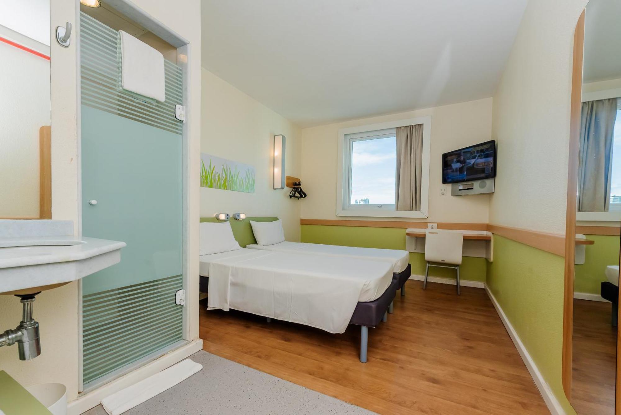 Ibis Budget Vitória